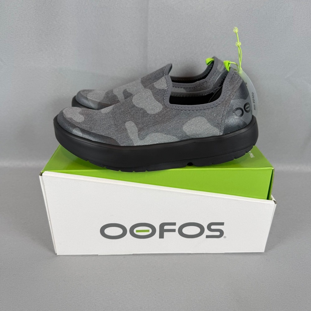 Oofos OOmg Eezee Recovery Sneakers Womens 5 Gray Black Camo Slip-On Shoes NIB